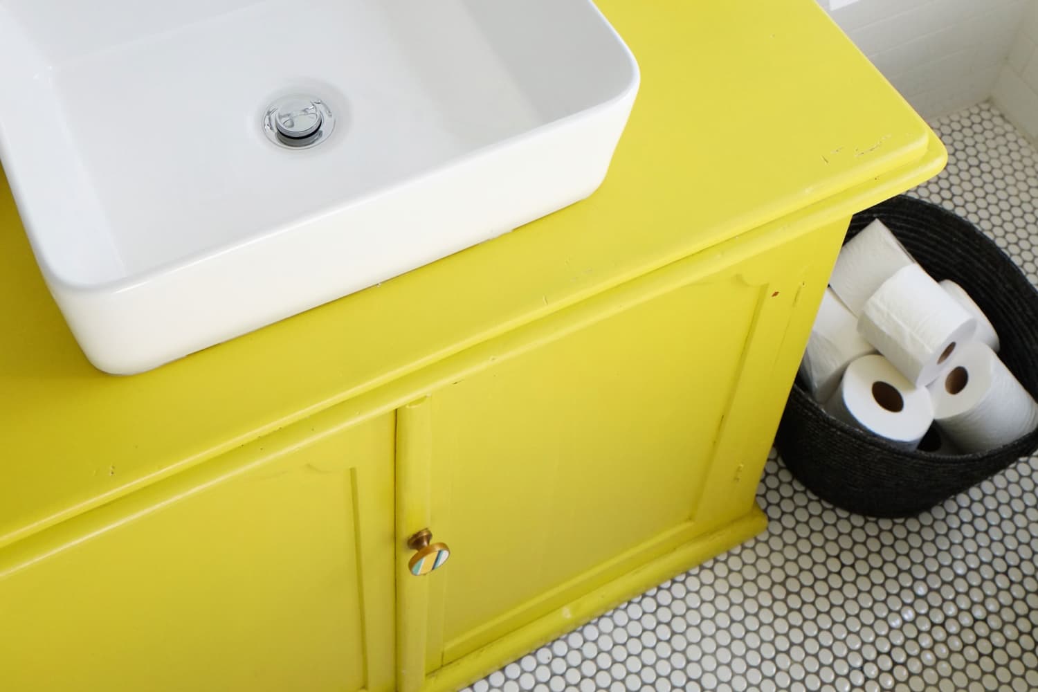 This Easy TikTok Hack Will Make Your Electric Toothbrush Much Cleaner